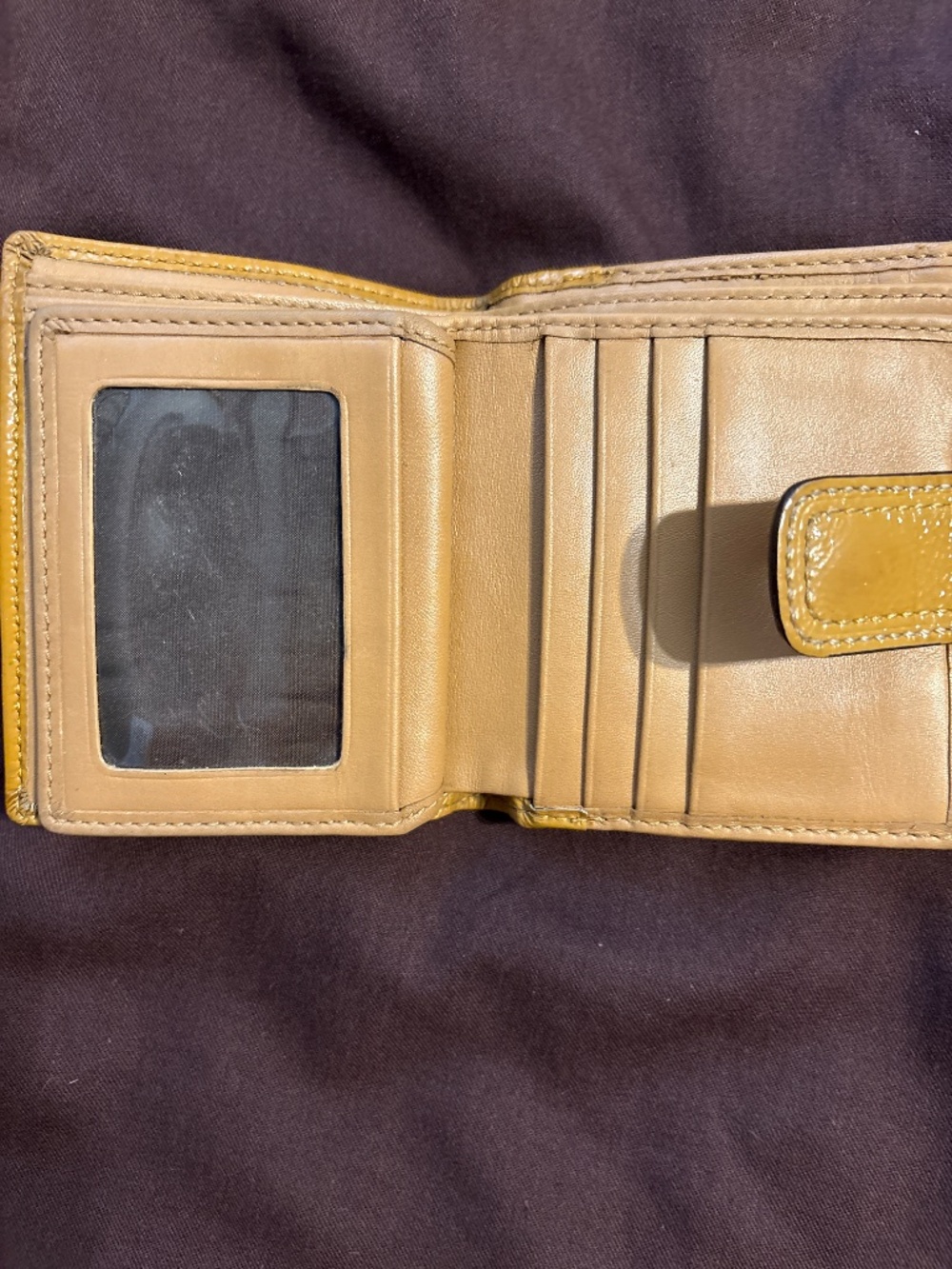 Coach soho British tan patent leather y2k small wallet with silver buckle - Picture 8 of 12